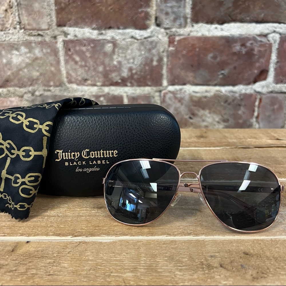 Juicy Couture Vintage Rose Gold Women’s Aviator Sunglasses (589-S)